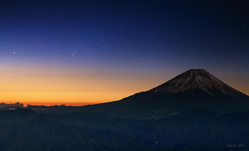 Comet ISON Mt. Fuji Japan